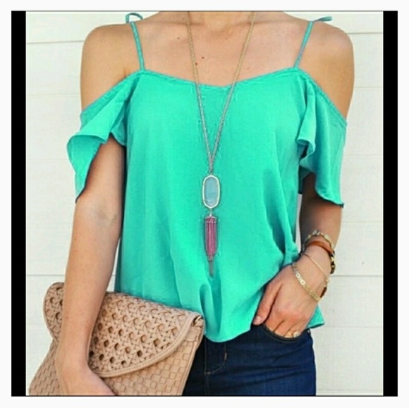 Tops - Mermaid green off shoulder top
